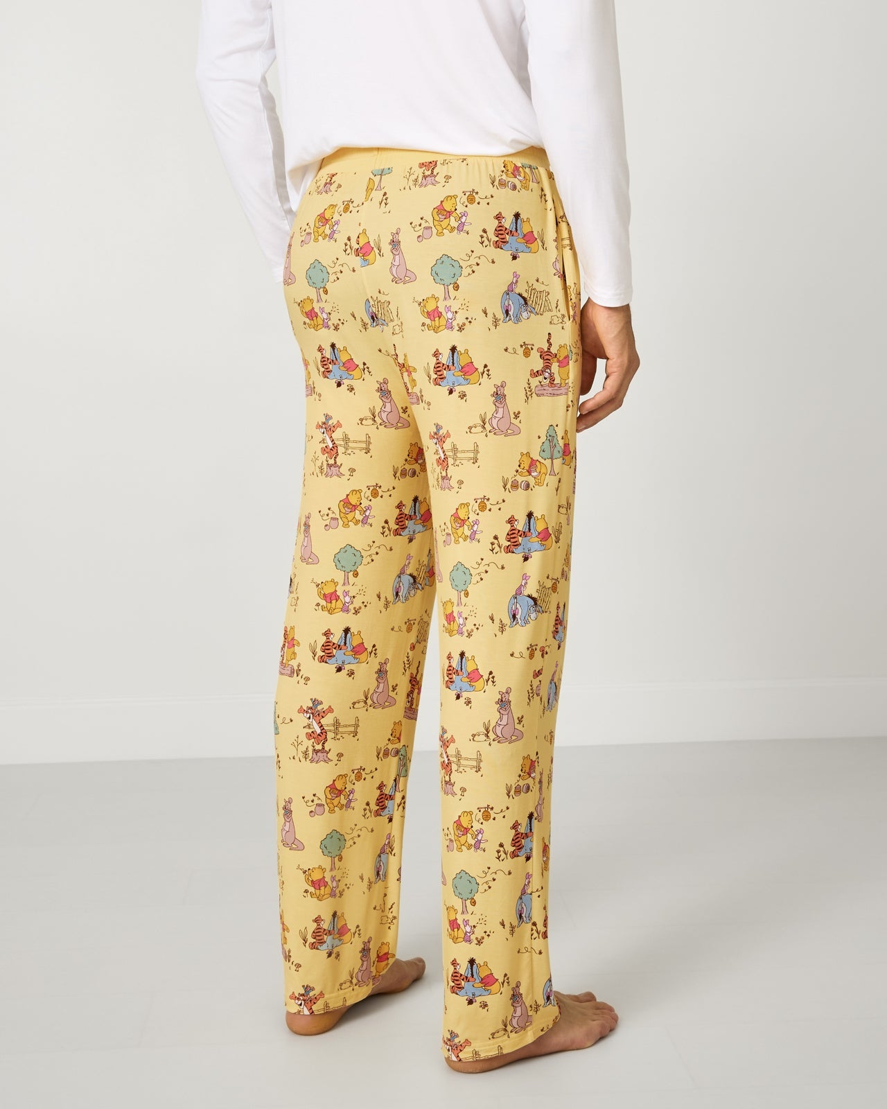 Disney Playtime With Pooh Men's Pajama Pants